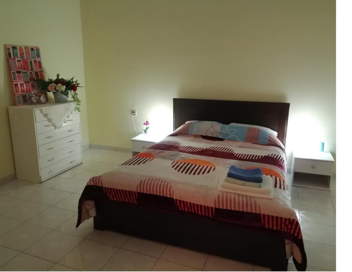 Kalamata Cozy Apartment Kültér fotó